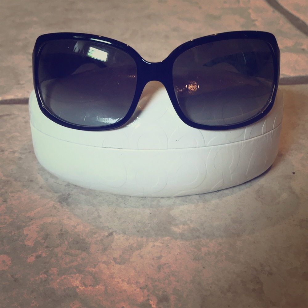 Like New Coach Sunglasses. Perfect Condition!